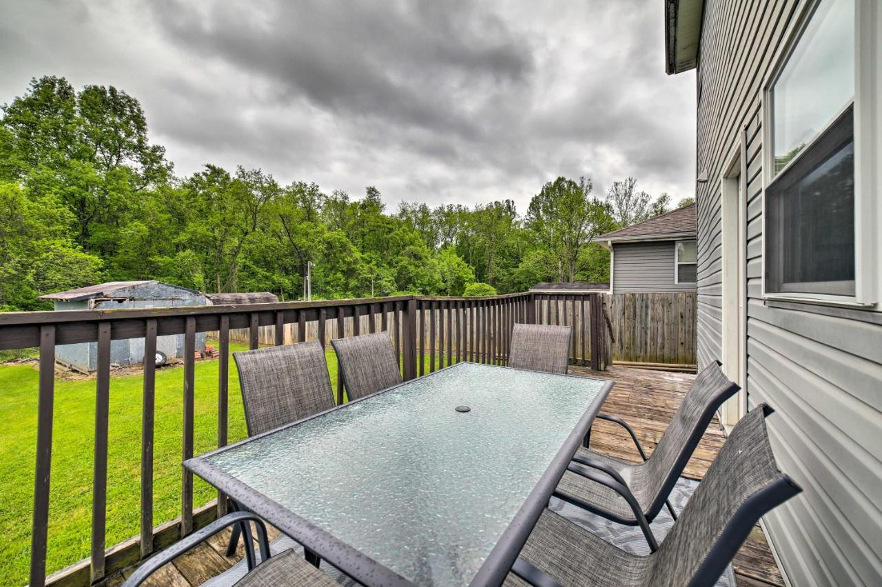 Morgantown Home With Deck About 2 Mi To Wv University! Ngoại thất bức ảnh